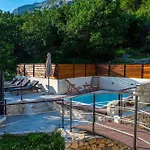 Didovina Mit Pool Und Meerblick Villa