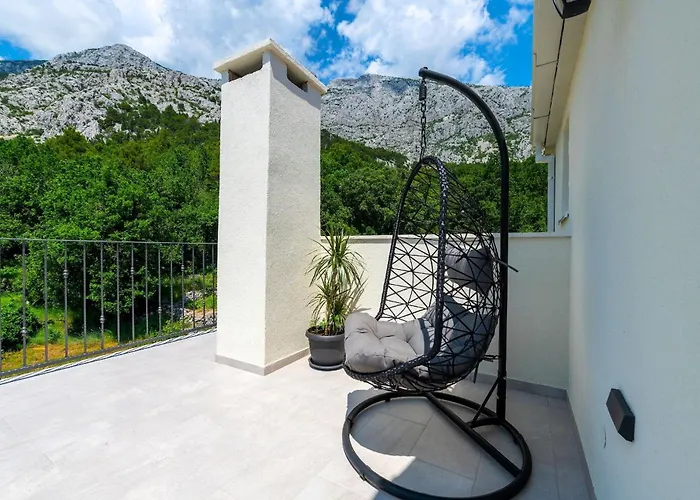 Didovina Mit Pool Und Meerblick * 투체피