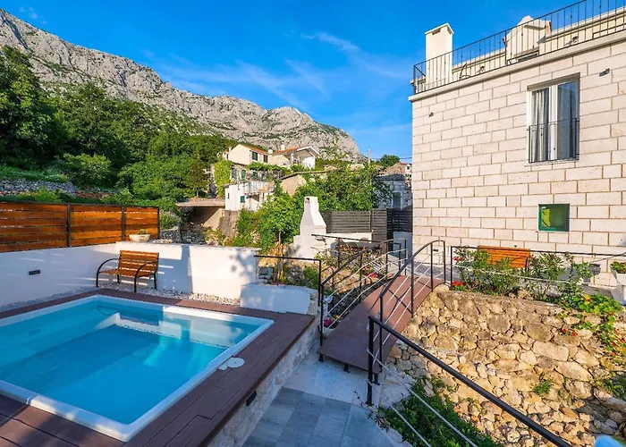 Didovina Mit Pool Und Meerblick 펜션 투체피